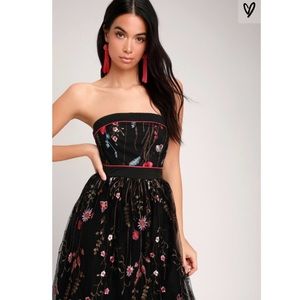 Lulu’s embroidered flower black midi dress